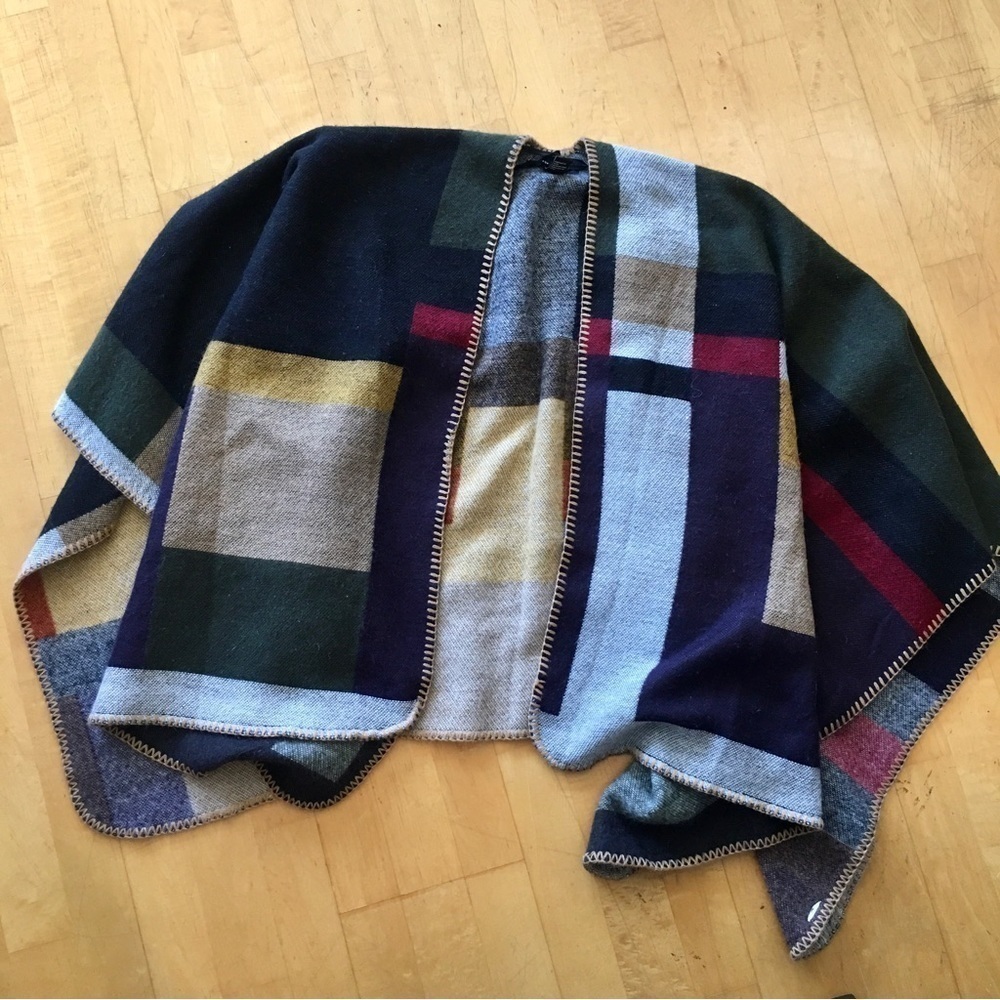 Abstract Art Deco Wrap, Shawl from Forever 21, Size S/M